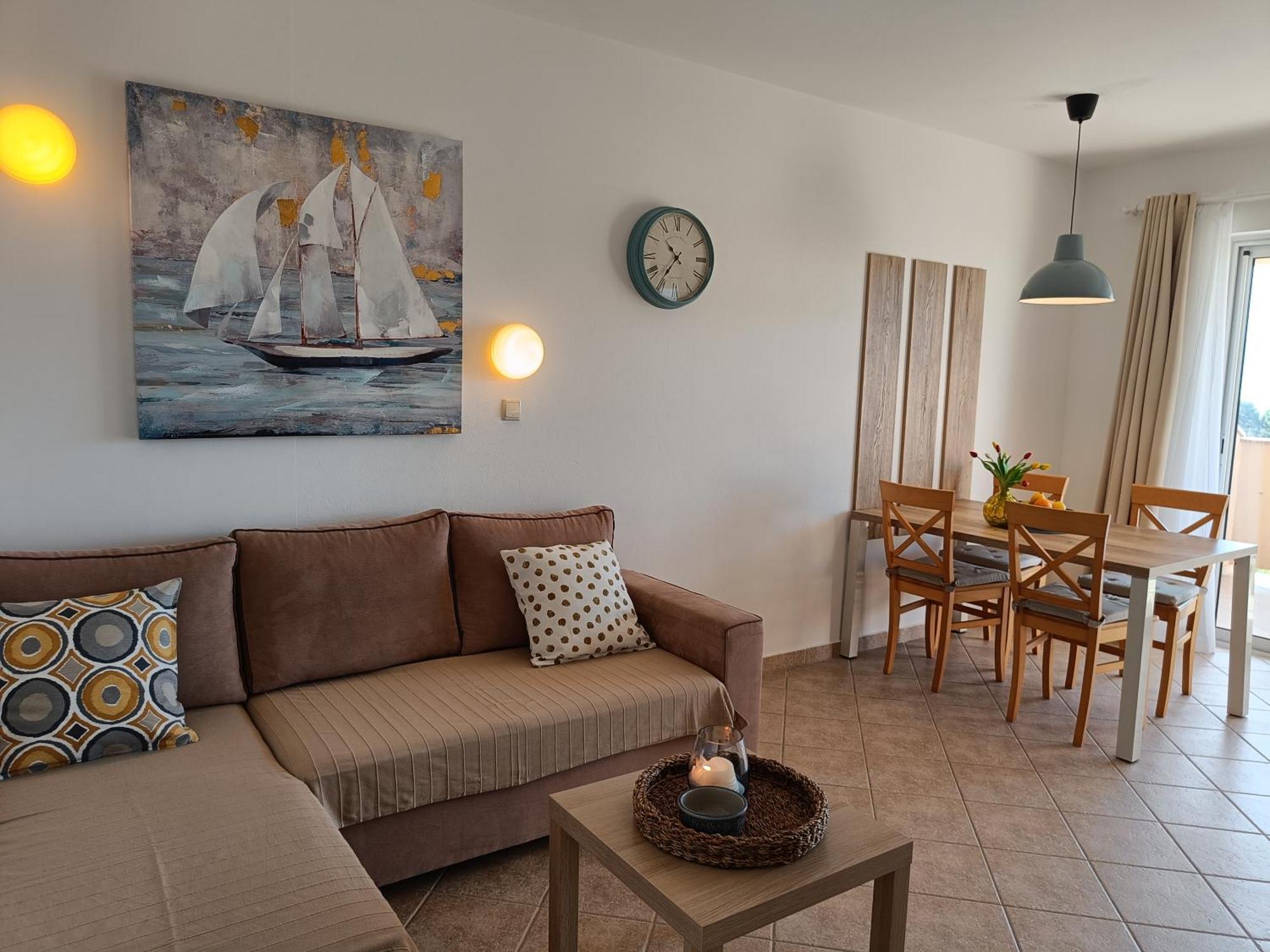 Haus Mit Meerblick Лопар Екстериор снимка