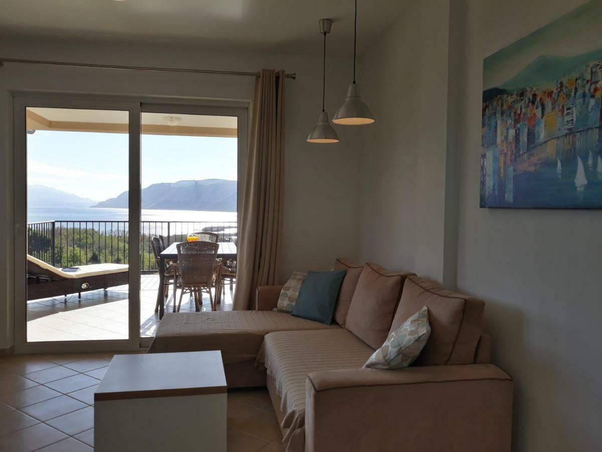 Haus Mit Meerblick Лопар Екстериор снимка